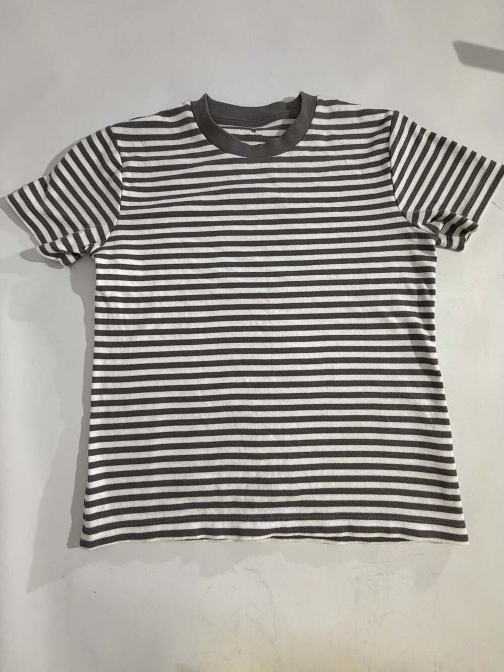 Gray White Striped T-Shirt Short Sleeve Crewneck Casual Womens XS